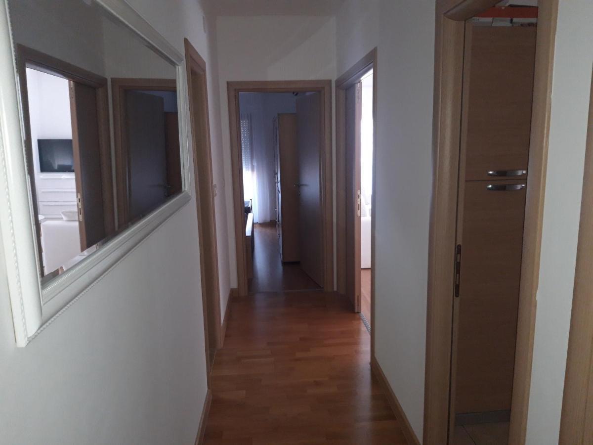 Marys Home Apartment Medugorje Luaran gambar