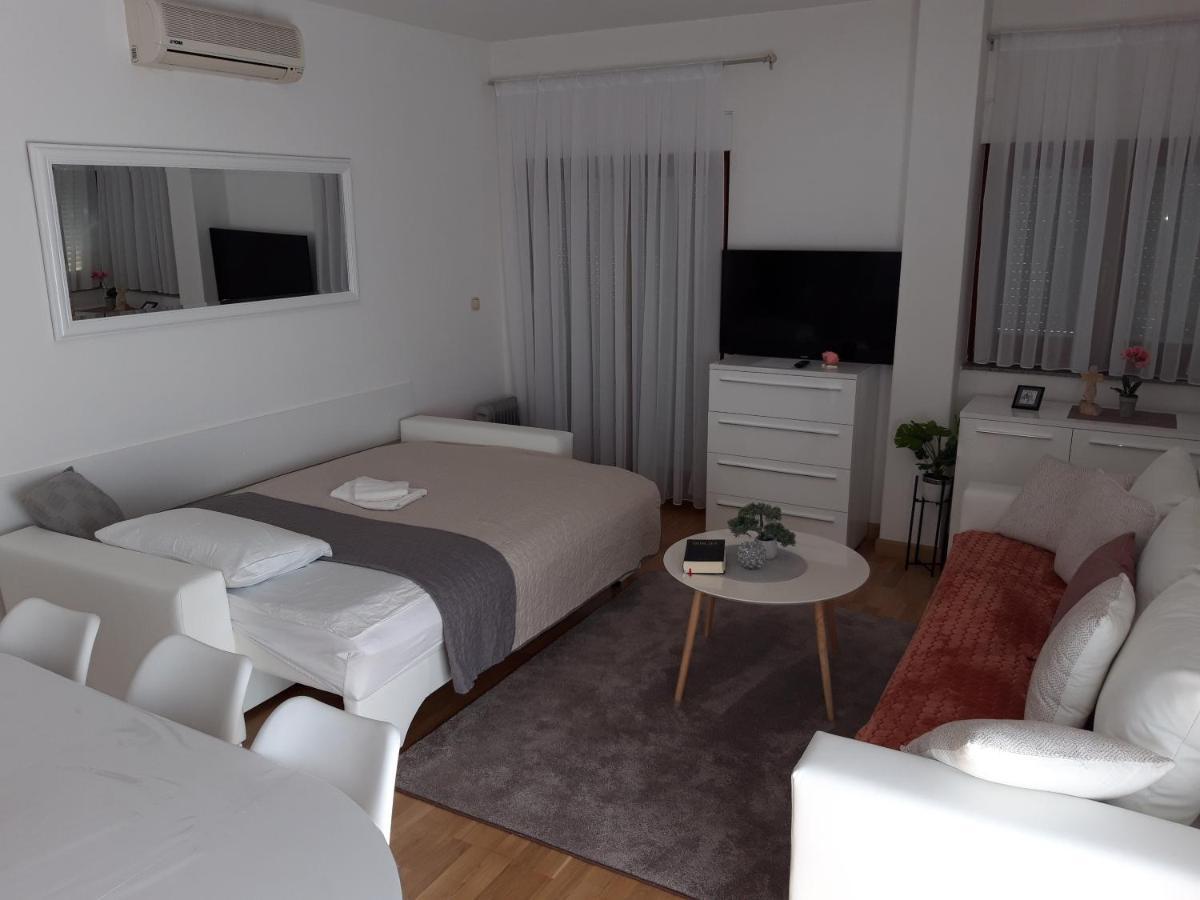 Marys Home Apartment Medugorje Luaran gambar